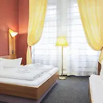 Hotel-pension Insor 招待所