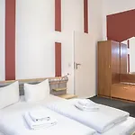 Hotel-pension Insor * ベルリン