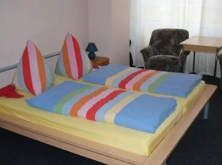 Πανσιόν Hotel-pension Insor *